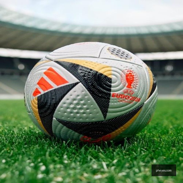 阿根廷足协主席证实斯卡洛尼续约谈判，志在2030世界杯