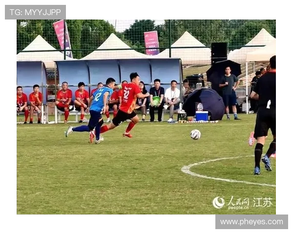 江苏省业余足球联赛激情开赛 展现本土足球活力与无限潜力 江苏省业余足球联赛激情开赛 展现本土足球活力与无限潜力