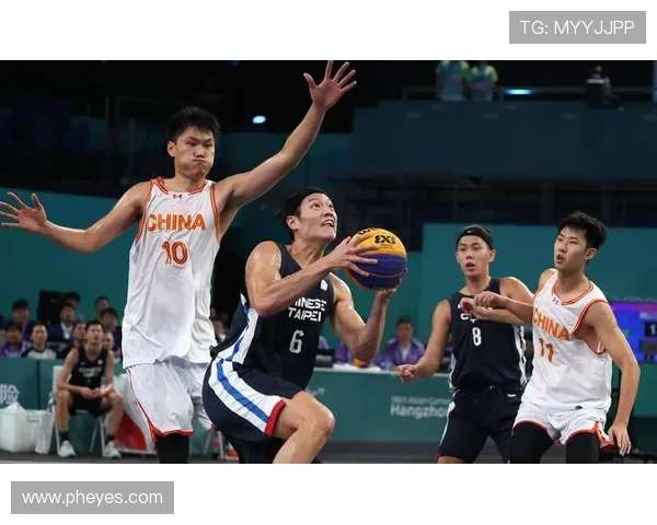 中国男篮新赛季备战启动 球员状态逐渐回暖力争亚运会佳绩 中国男篮新赛季备战启动 球员状态逐渐回暖力争亚运会佳绩