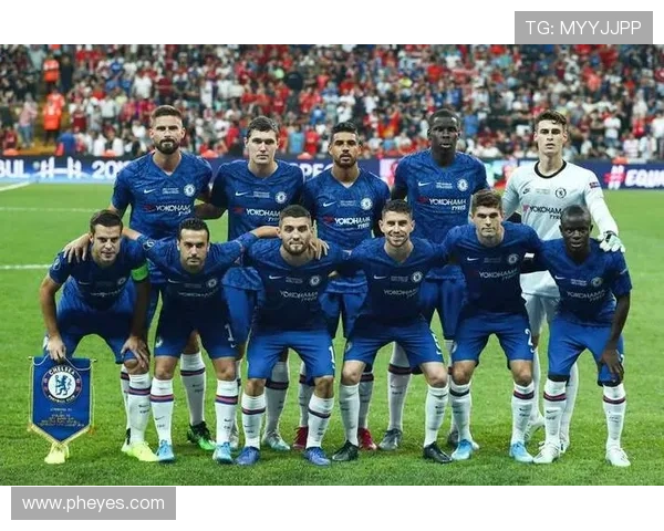 伯恩利俱乐部重整旗鼓誓在新赛季奋力冲击英超中游位置