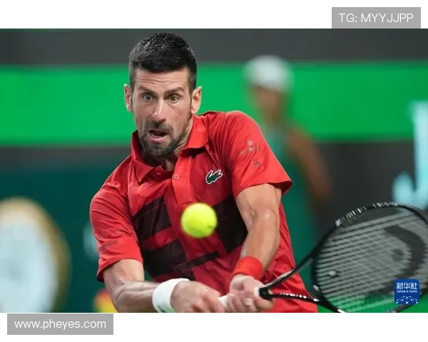 新一届网球大师赛开幕 传奇球员争夺激烈 谁能问鼎冠军宝座